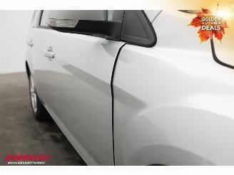 Ford Focus 1.6 Comfort Airco Cruise Bluetooth picture 8