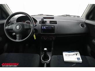 Suzuki Swift 1.3 Cool 5-DRS Airco AHK Nieuwe APK!! picture 7