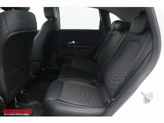 Mercedes B-klasse 200d 8G-DCT Clima Cruise Bluetooth PDC picture 15