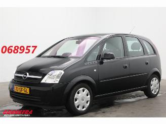 Voiture accidenté Opel Meriva 1.6-16V Automaat Enjoy Navi Clima Cruise 86.800 km! 2005/11