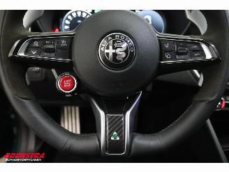Alfa Romeo Giulia 2.9 V6 Quadrifoglio 520 PK Facelift! Carbon ACC LED Camera H/K 11.487 km! picture 18