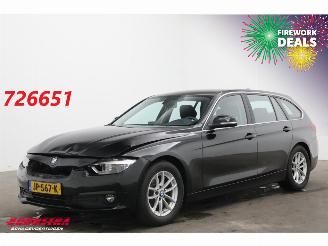 skadebil auto BMW 3-serie Touring 320d EDE Centennial Aut. Navi Clima Cruise PDC AHK 2016/5