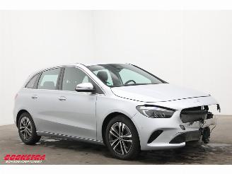 Mercedes B-klasse 200 7G-Tronic LED ACC Navi Clima Camera SHZ LRHZ 11.199 km! picture 2
