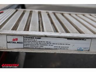 Iveco  Hi-Matic BE-Kombi DoKa Navi Clima Cruise picture 11