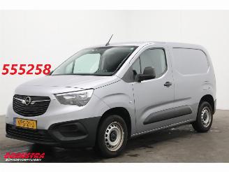 krockskadad bil bedrijf Opel Combo 1.5D L1-H1 Edition Navi Airco Cruise PDC 2022/4