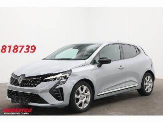 Auto incidentate Renault Clio 1.0 TCe 90 Techno LED Clima Cruise PDC AHK 2023/11