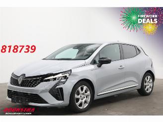 skadebil auto Renault Clio 1.0 TCe 90 Techno LED Clima Cruise PDC AHK 2023/11