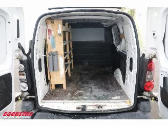 Peugeot Partner 1.6 e-HDI L2 XT Airco AHK picture 16