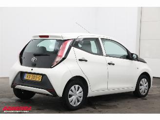 Toyota Aygo 1.0 VVT-i x-fun Airco Bluetooth Cruise 80.608 km! picture 3