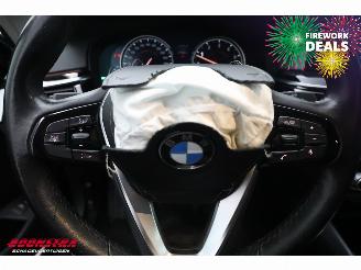 BMW 5-serie Touring 520i Aut. Sport-Line LED Navi Clima Cruise PDC AHK picture 18