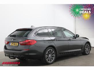 BMW 5-serie Touring 520i Aut. Sport-Line LED Navi Clima Cruise PDC AHK picture 3