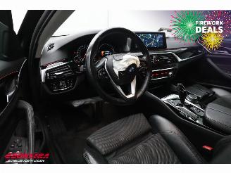 BMW 5-serie Touring 520i Aut. Sport-Line LED Navi Clima Cruise PDC AHK picture 17