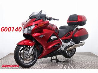 Vaurioauto  motor cycles Honda ST 1300 Pan European ST 1300 Pan European ABS Heizgriffe 2008/6
