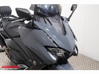 Yamaha  T-MAX 560 Tech MAX ABS Akrapovic Cruise Heizgriffe SHZ 10.536 km! picture 10