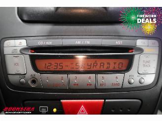 Toyota Aygo 1.0-12V Comfort Navigator 5-DRS LMV 171.145 km! picture 15