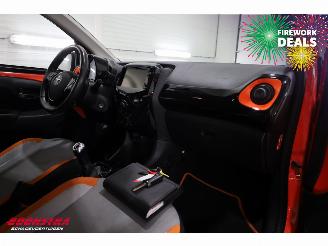 Toyota Aygo 1.0 VVT-i x-cite Airco Cruise Camera Bluetooth 93.010 km! picture 13
