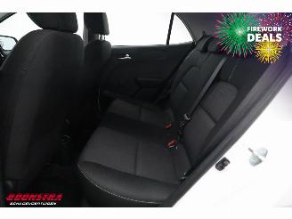 Kia Picanto 1.0 DPi ComfortLine 5p Airco Cruise Bluetooth 52.524 km! picture 17