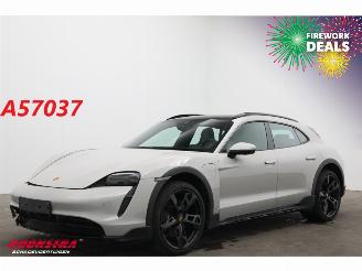 Coche accidentado Porsche Taycan 4 93 kWh LED ACC Pano 360° Memory 2023/4