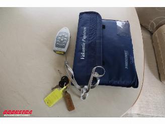 Kabe  Ametist 560 GLE Solar Mover Single Beds picture 24