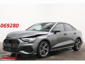 Coche accidentado Audi A3 35 TFSI S-Line Limousine LED Bluetooth ACC Clima SHZ 2023/12