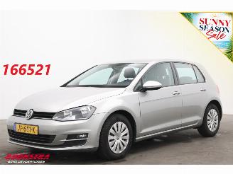 begagnad bil auto Volkswagen Golf 1.6 TDI Trendline Navi Bluetooth Airco Cruise APK 2027! 2016/3