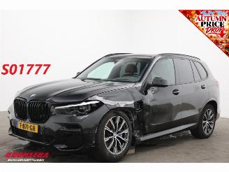 Damaged car BMW X5 xDrive45e M-Sport Pano LED ACC Leder Memory HUD Camera Lucht AHK 2023/6