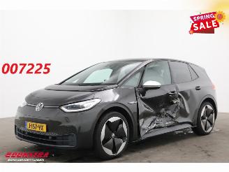 uszkodzony samochody osobowe Volkswagen ID.3 First 58 kWh LED ACC Apple/Android Camera LRHZ SHZ 2020/12