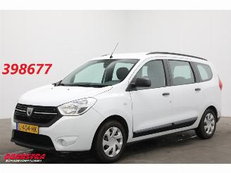 voitures voitures particulières Dacia Lodgy 1.3 TCe Essential 5p. Airco Cruise Camera PDC AHK 97.991 km! 2021/5