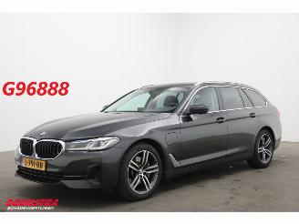 damaged passenger cars BMW 5-serie Touring 520e High Executive LED Leder Memory Navi Clima Cruise SHZ 2021/4