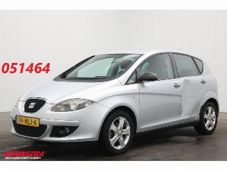 Schadeauto Seat Altea 1.6 Comfortstyle Airco Cruise AHK 49.872 km! 2009/1