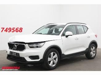Voiture accidenté Volvo XC40 1.5 T2 Momentum Core LED Apple/Android Cruise PDC 2022/2
