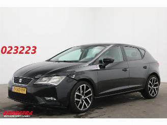 Schadeauto Seat Leon 1.2 TSI Reference Airco Bluetooth Cruise SHZ PDC 2013/11