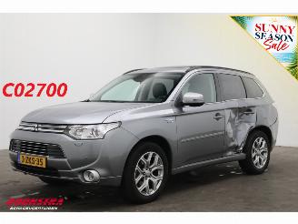 damaged passenger cars Mitsubishi Outlander 2.0 PHEV Instyle+ 4X4 ACC Schuifdak Leder Camera SHZ 183.069 km! 2015/3