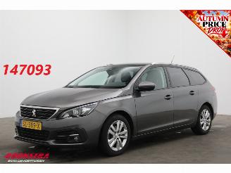 okazja samochody osobowe Peugeot 308 SW 1.2 PureTech Active Pano Navi Cruise Clima Apple/Android PDC 2018/5