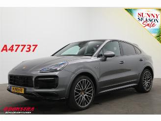 damaged passenger cars Porsche Cayenne 3.0 E-Hybrid PASM PDCC Sport Chrono Pano ACC 360° Bose 2022/2