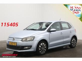 Damaged car Volkswagen Polo 1.4 TDI BlueMotion 5-DRS Navi Airco Cruise PDC AHK 2014/8
