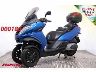 begagnad bil motor Peugeot Metropolis 400i 2013/4