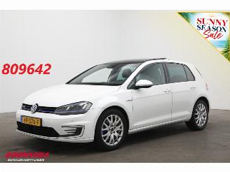  Volkswagen Golf 1.4 TSI GTE Clima Glasdak ACC Leder SHZ Camera PDC 2015/12