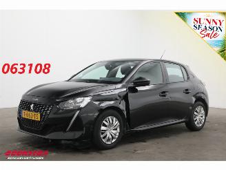 Schadeauto Peugeot 208 1.2 PureTech Active Cruise Navi Clima Apple/Android 2023/8