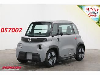 Vaurioauto  microcars Opel  Rocks-E Klub Pano LED 2025/8