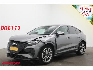 krockskadad bil auto Audi Q4 40 S-Line 77 kWh ACC Navi Virtual Apple/Android Clima SHZ Camera PDC 2022/11