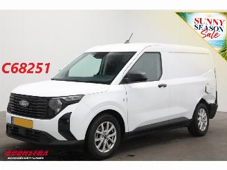 krockskadad bil bedrijf Ford Transit Courier Van 1.5 EcoBlue Trend Apple/Android Cruise Camera PDC AHK 2024/5