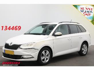 Damaged car Skoda Fabia Combi 1.4 TDI DSG Ambition Business Navi Cruise Airco Bluetooth PDC 2017/2