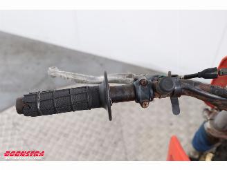 Honda  cr125 picture 14