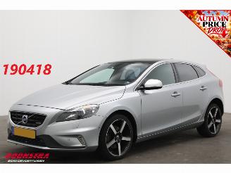 damaged passenger cars Volvo V-40 1.6 T4 AUT R-Design Pano Cruise Clima Leder Memory PDC 2014/9