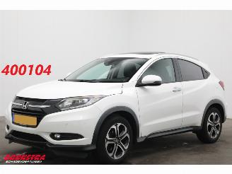 Voiture accidenté Honda Hr-v 1.5 i-VTEC Executive Pano Cruise Navi Clima SHZ Camera PDC 2015/9