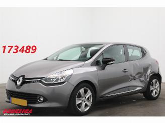 Voiture accidenté Renault Clio 0.9 TCe Expression Cruise Navi Airco 2013/3