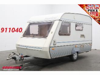 krockskadad bil caravan Beyerland  Vitesse 350 DD 1988/4