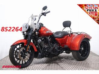 škoda motocykly Harley-Davidson  FLRT Freewheeler 114 1.398 km! Tri Glide 2025/9
