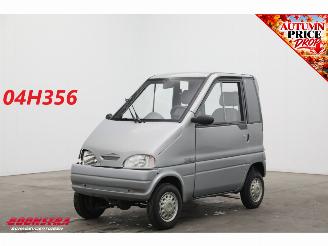 krockskadad bil brommobiel Canta  LX BY 2014 2014
